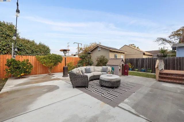 $775,000 | 1815 102nd Avenue, Oakland, CA 94603