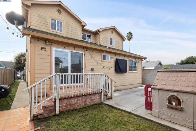 $775,000 | 1815 102nd Avenue, Oakland, CA 94603