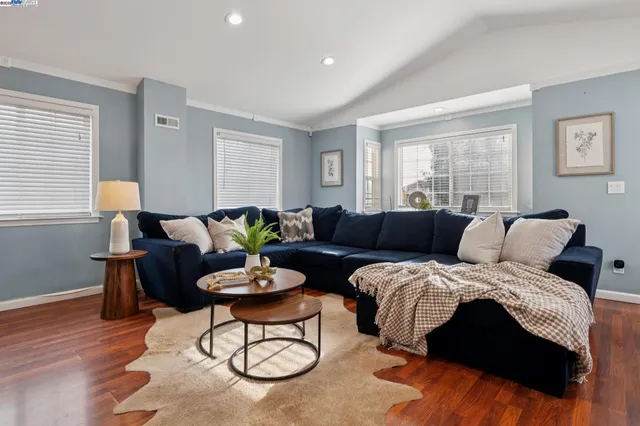 $775,000 | 1815 102nd Avenue, Oakland, CA 94603