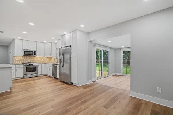 $449,900 | 130 Walton Drive Northeast, Fort Walton Beach, FL 32548