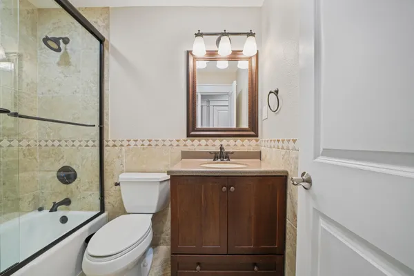 $449,900 | 130 Walton Drive Northeast, Fort Walton Beach, FL 32548