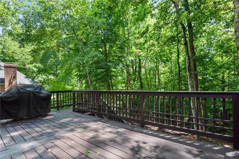 $580,000 | 5021 Meadow Hill Court, Winston-Salem, NC 27106