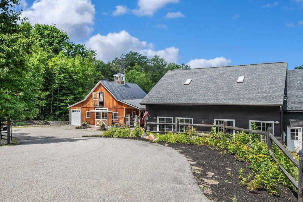 640 Suncook Valley Road Alton, NH 03809 - Photo 2 of 40