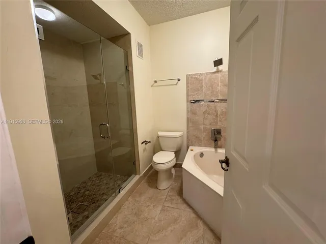 $3,950 | 10159 Northwest 43rd Terrace, Doral, FL 33178