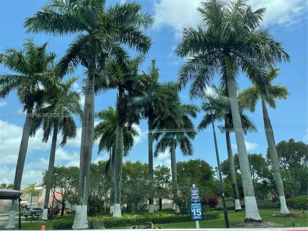 $4,000 | 10159 Northwest 43rd Terrace, Doral, FL 33178