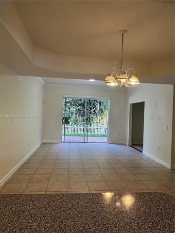 $3,950 | 10159 Northwest 43rd Terrace, Doral, FL 33178