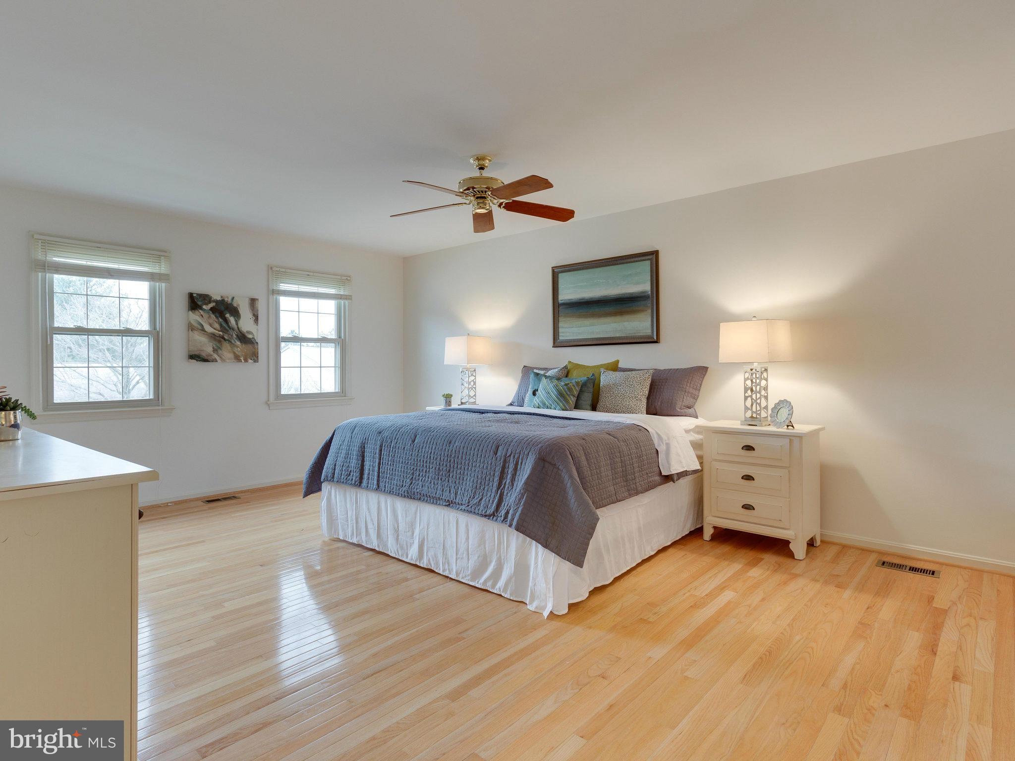 8725 Evangel Drive Springfield, VA 22153 - Photo 16 of 30 Bedroom (Master)