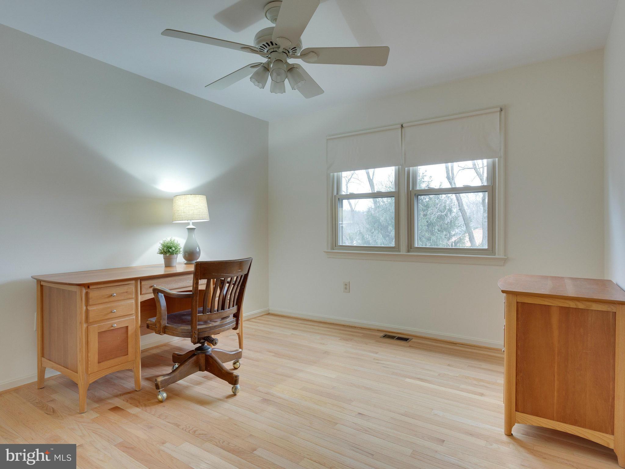 8725 Evangel Drive Springfield, VA 22153 - Photo 23 of 30 Bedroom