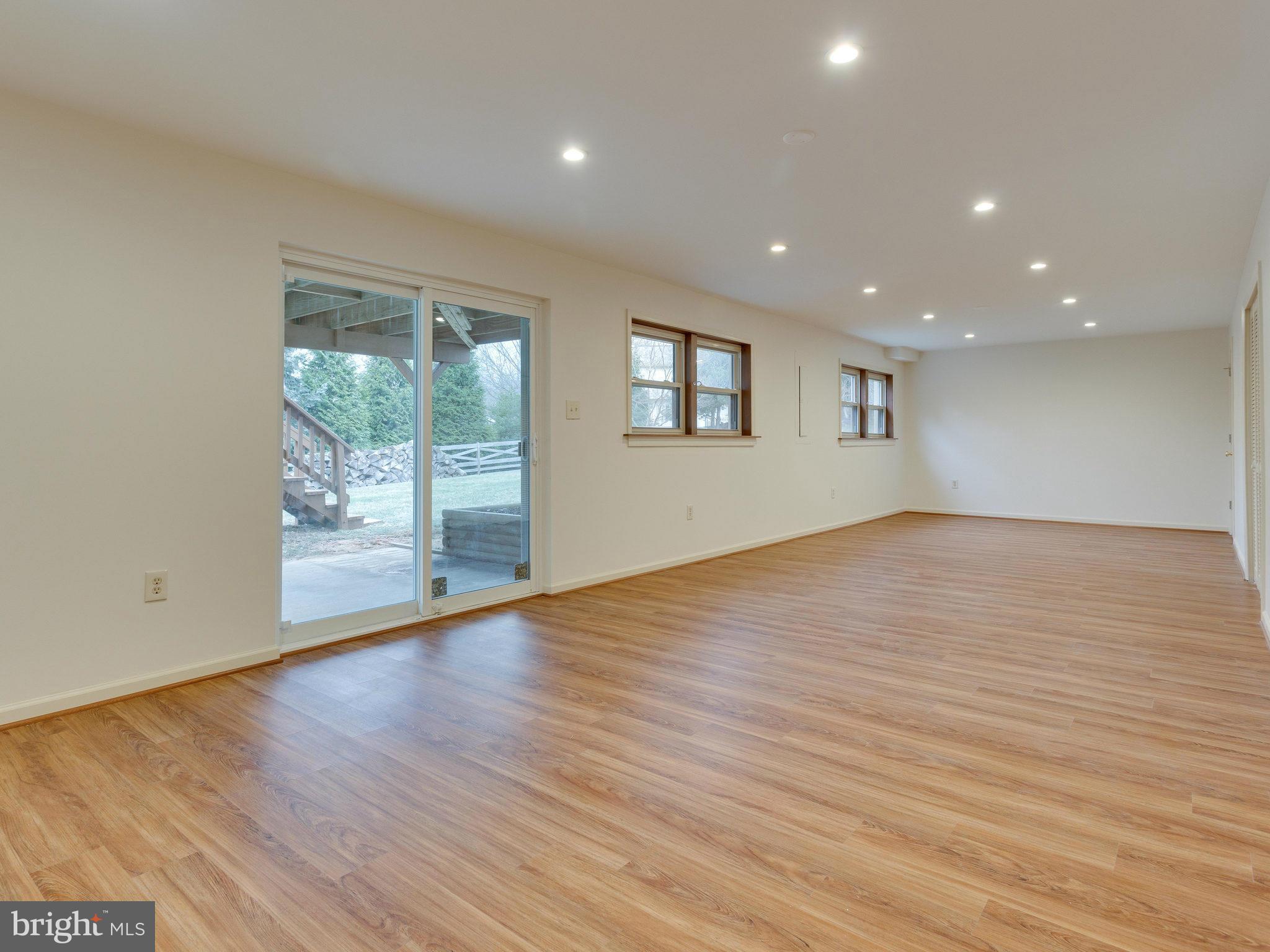 8725 Evangel Drive Springfield, VA 22153 - Photo 25 of 30 Basement
