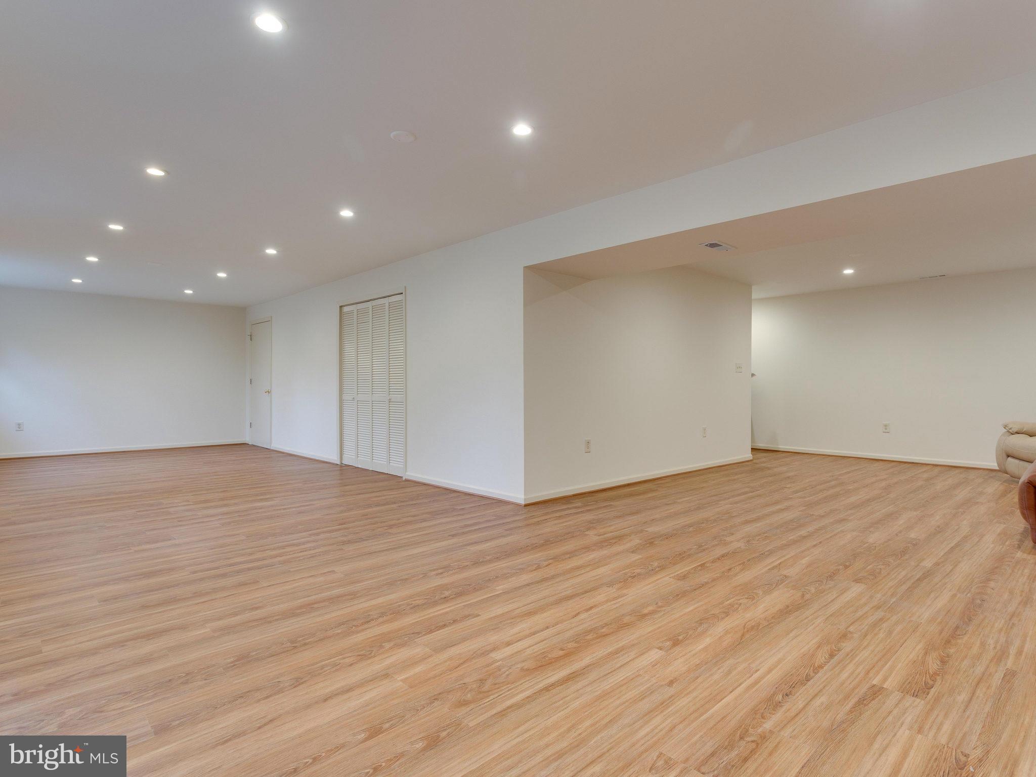 8725 Evangel Drive Springfield, VA 22153 - Photo 26 of 30 Basement