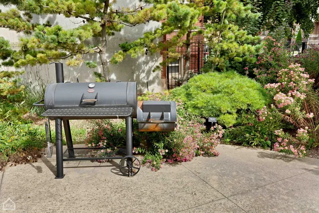 $4,215,000 | 4840 South Indiana Avenue, Chicago, IL 60615