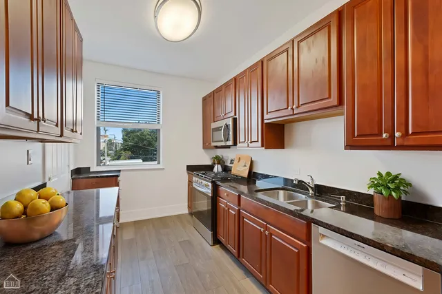 $4,215,000 | 4840 South Indiana Avenue, Chicago, IL 60615