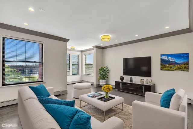 $4,215,000 | 4840 South Indiana Avenue, Chicago, IL 60615