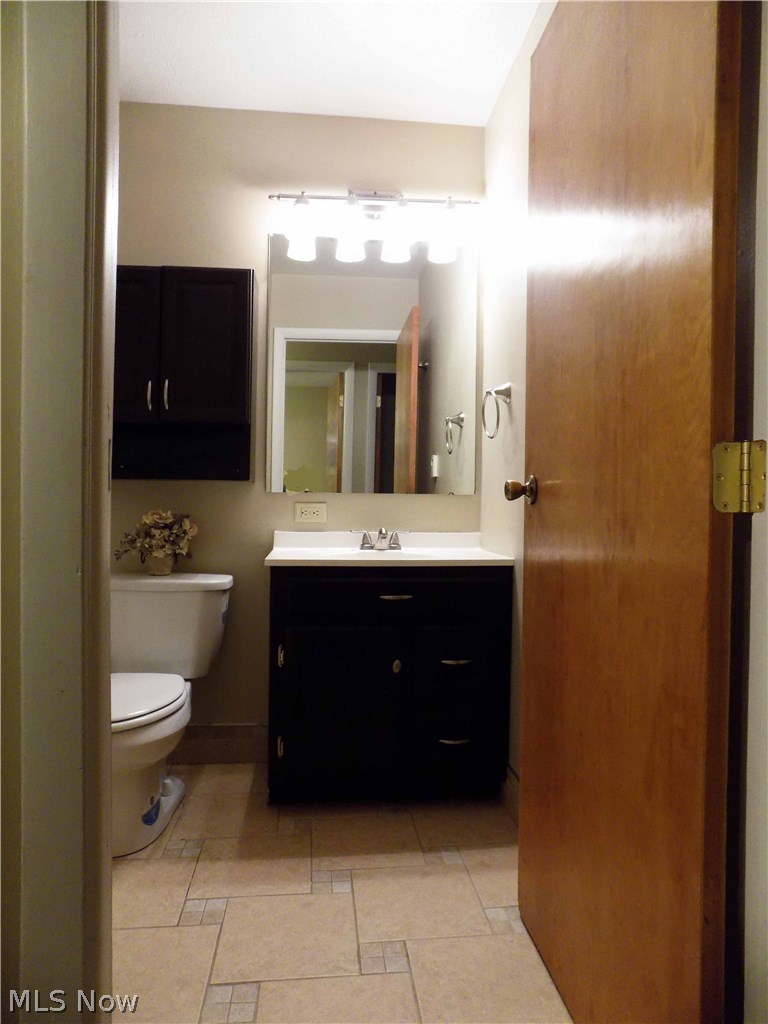 486 Sprague Road Berea, OH 44017 - Photo 8 of 20 Gallery Image 8