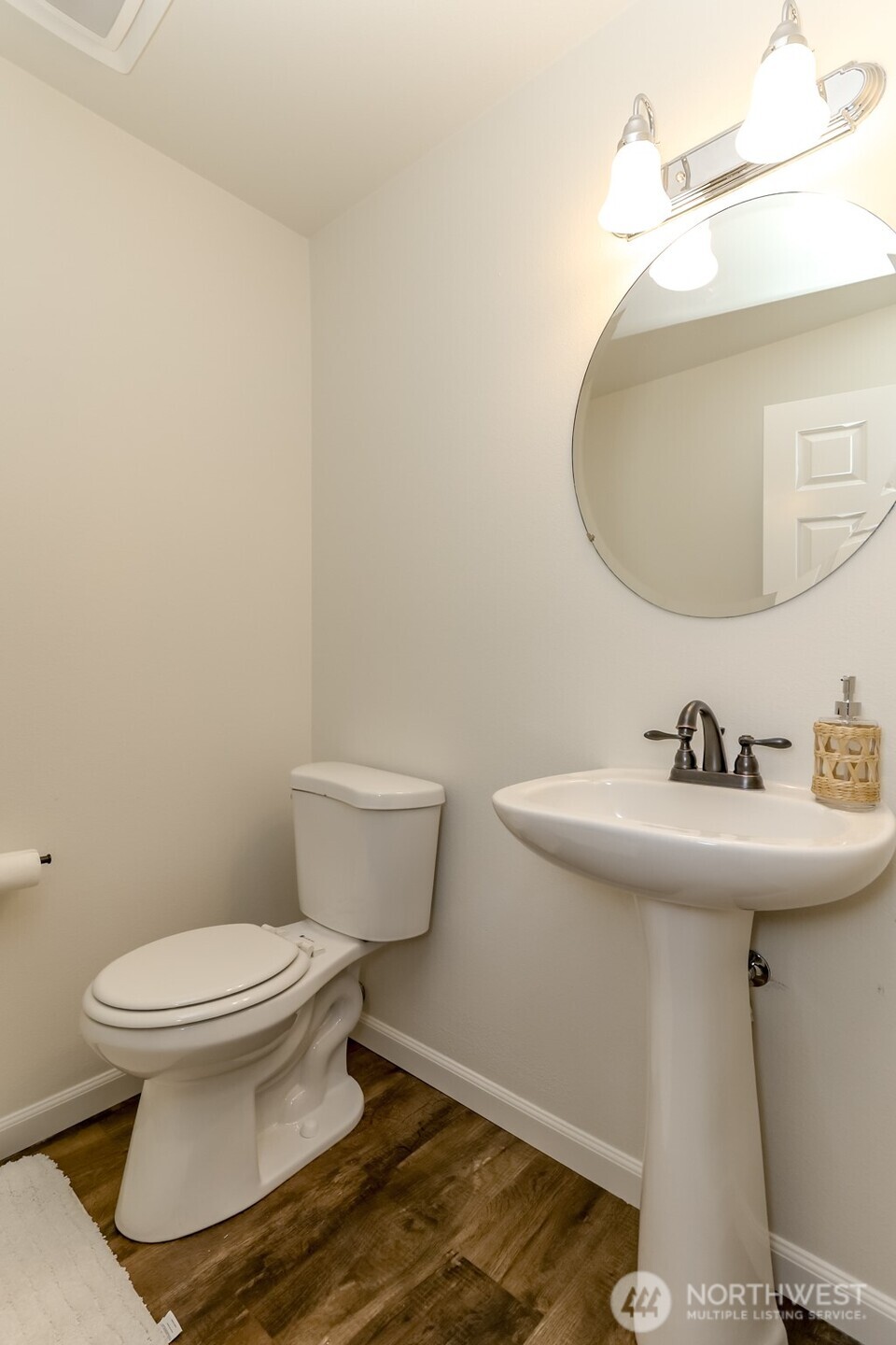 6529 60th Street West University Place, WA 98467 - Photo 27 of 38