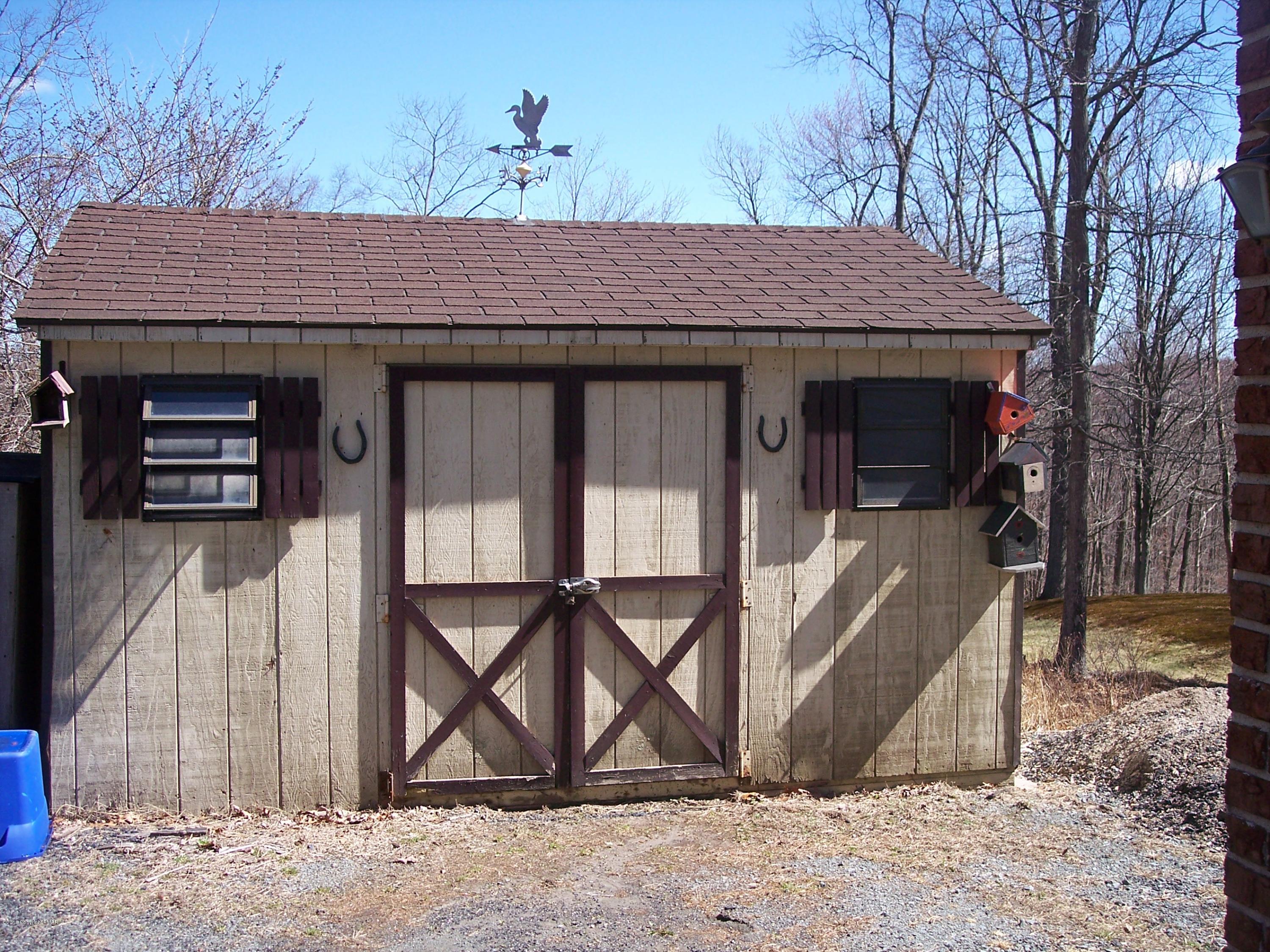 220 Mohican Road Canadensis, PA 18325 - Photo 27 of 36 Shed