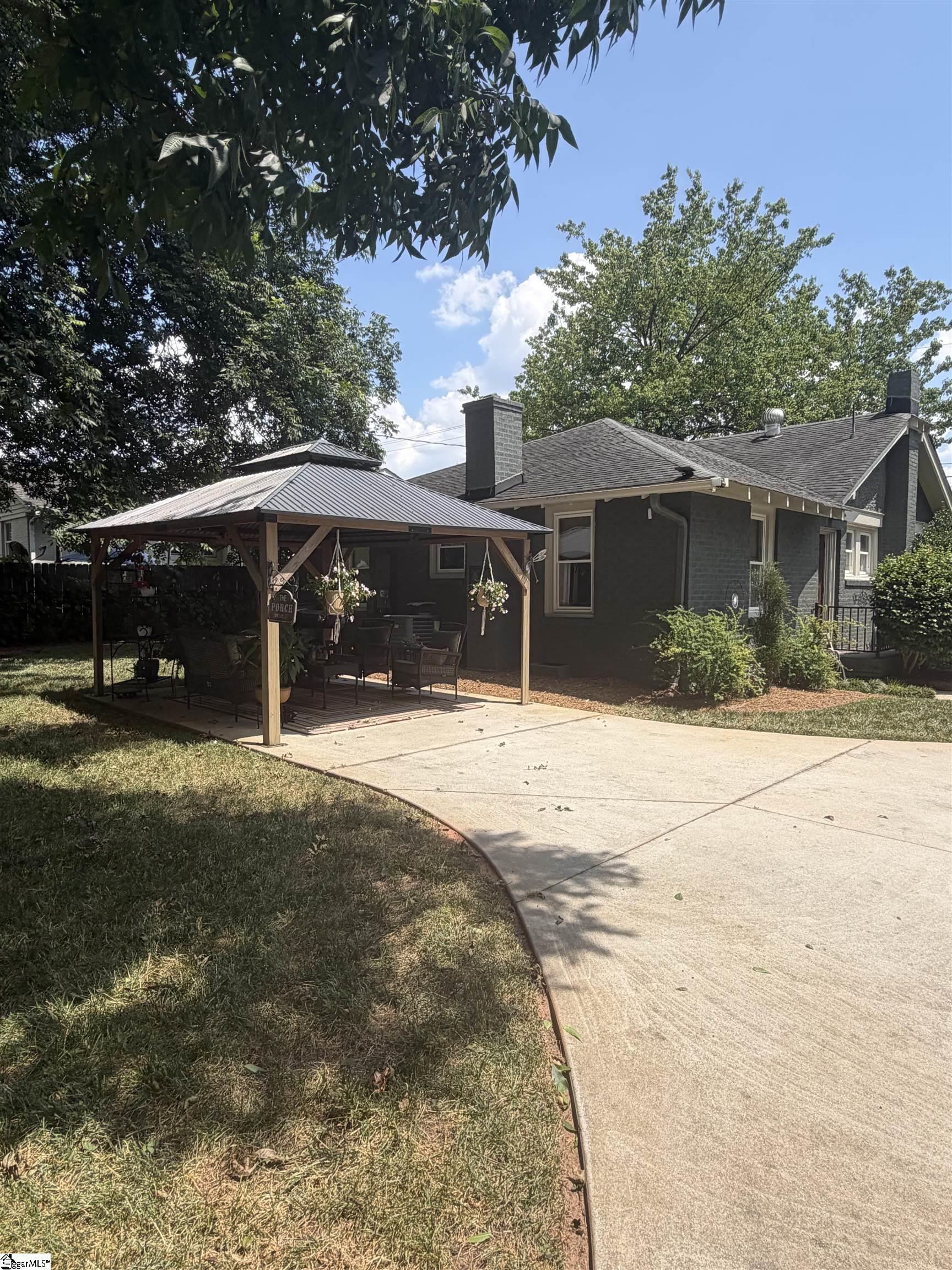 105 East Blue Ridge Drive Greenville, SC 29609 - Photo 46 of 50