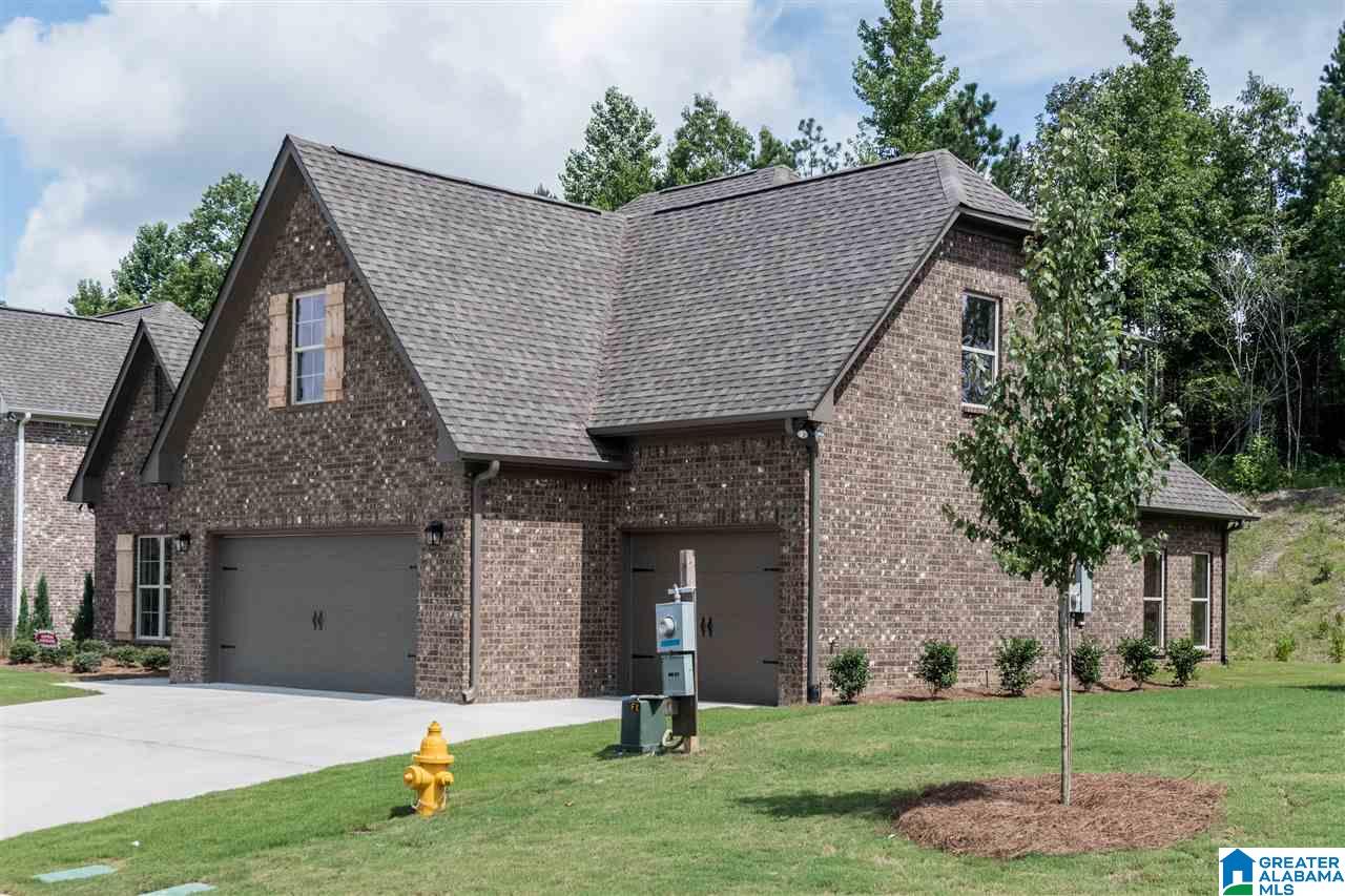 486 Ballantrae Road Pelham, AL 35124 - Photo 3 of 50