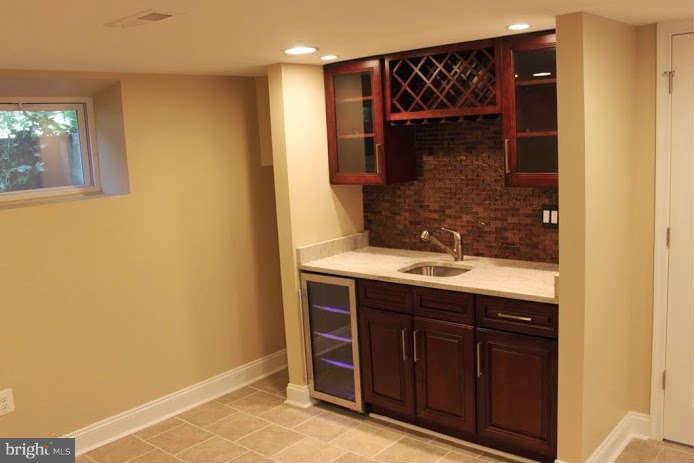 8362 Liberty Road Baltimore, MD 21244 - Photo 26 of 30 Interior General