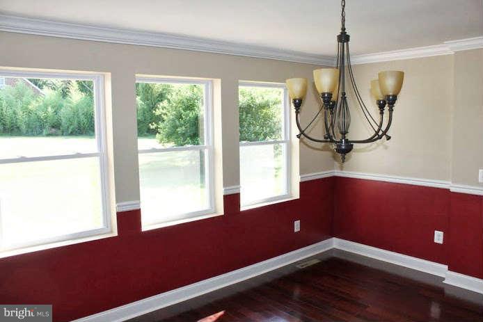 8362 Liberty Road Baltimore, MD 21244 - Photo 5 of 30 Interior General