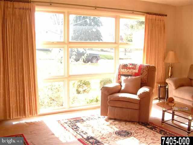 2291 Sycamore Road York, PA 17408 - Photo 9 of 16
