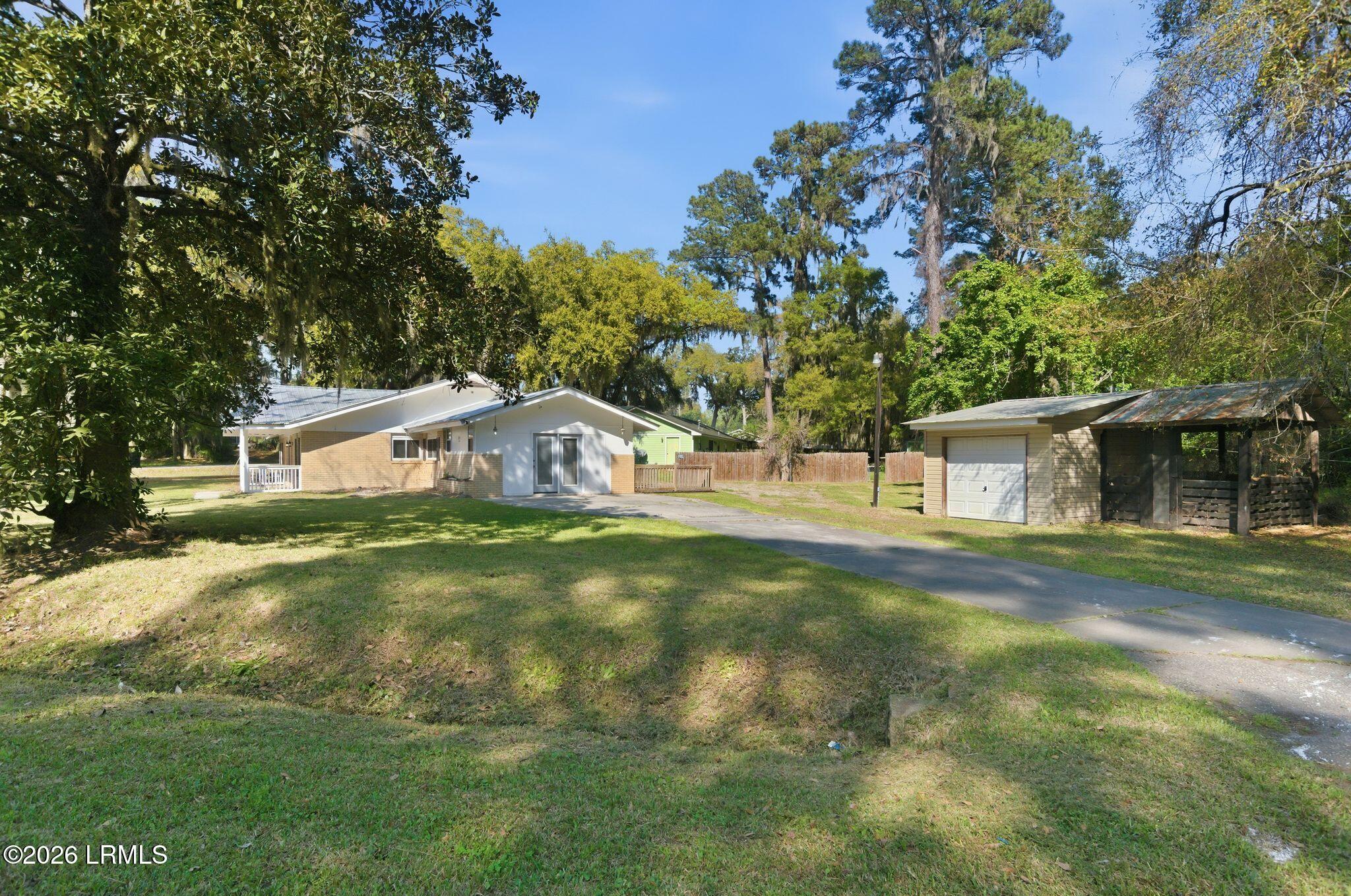 3014 Shell Point Road Beaufort, SC 29906 - Photo 44 of 45 lp2603221-1006