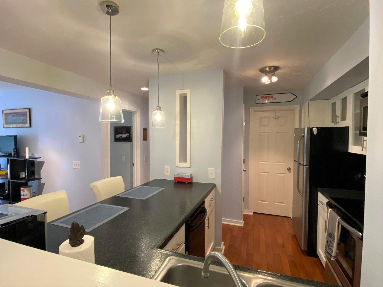 30 Wolf Road, Unit 214 Lebanon, NH 03766 - Photo 4 of 26 Gallery Image 4