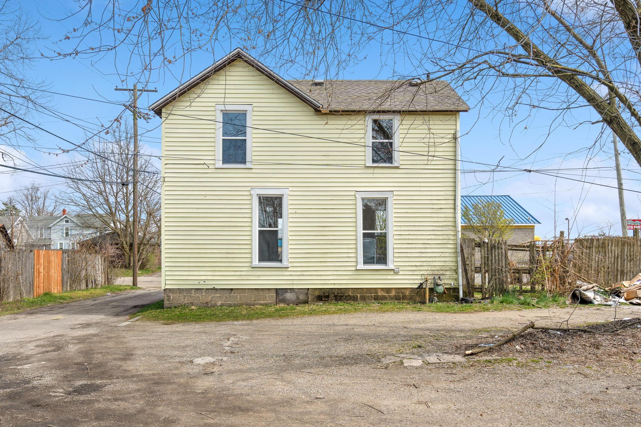 11 Alden Avenue Springfield, OH 45503 - Photo 3 of 18