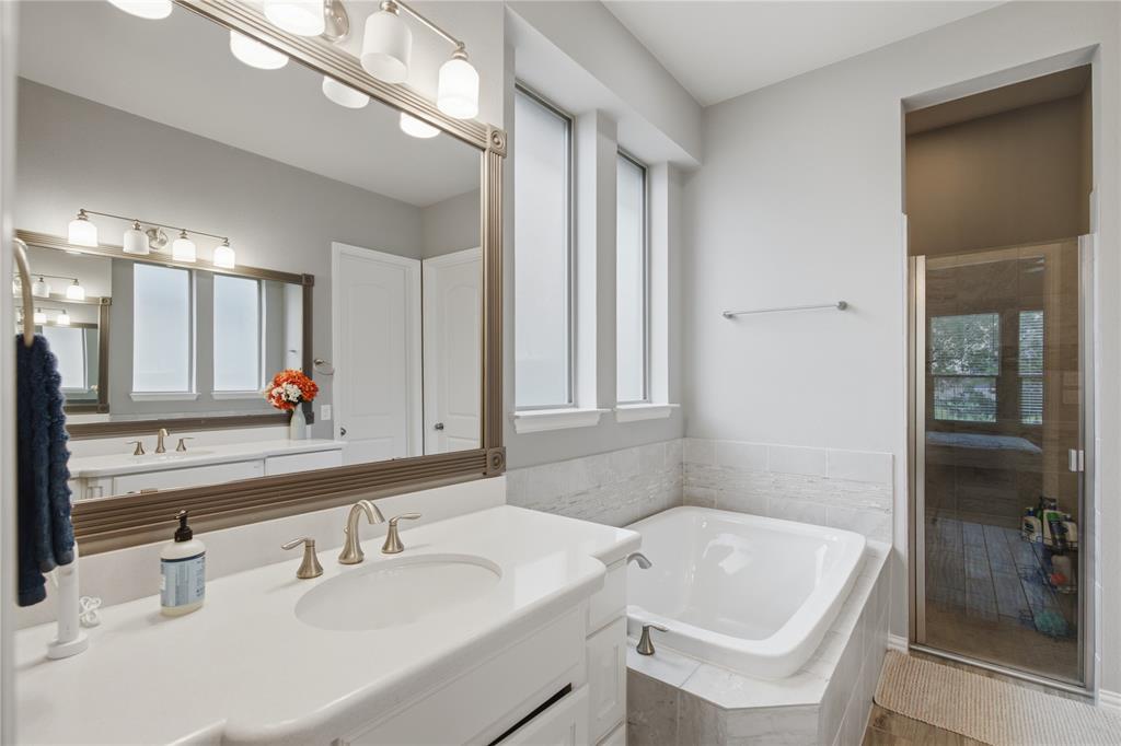 3827 Clearlight Road Celina, TX 75009 - Photo 18 of 38