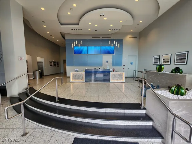 $2,780 | 200 Hoover Avenue, Unit 2003, Las Vegas, NV 89101