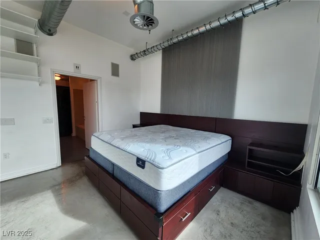 $2,780 | 200 Hoover Avenue, Unit 2003, Las Vegas, NV 89101