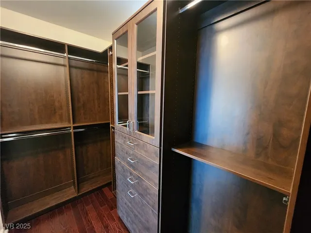 $2,780 | 200 Hoover Avenue, Unit 2003, Las Vegas, NV 89101