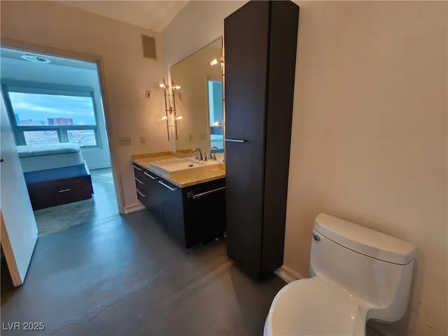 $2,780 | 200 Hoover Avenue, Unit 2003, Las Vegas, NV 89101