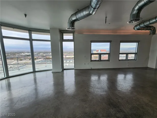 $2,780 | 200 Hoover Avenue, Unit 2003, Las Vegas, NV 89101
