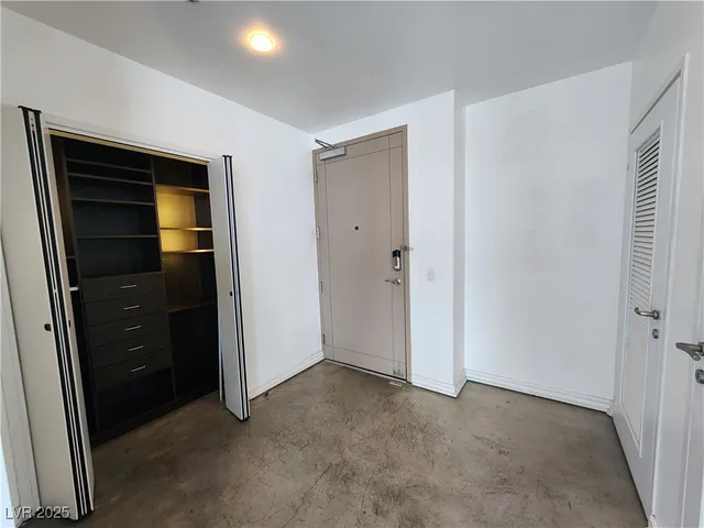 $2,780 | 200 Hoover Avenue, Unit 2003, Las Vegas, NV 89101