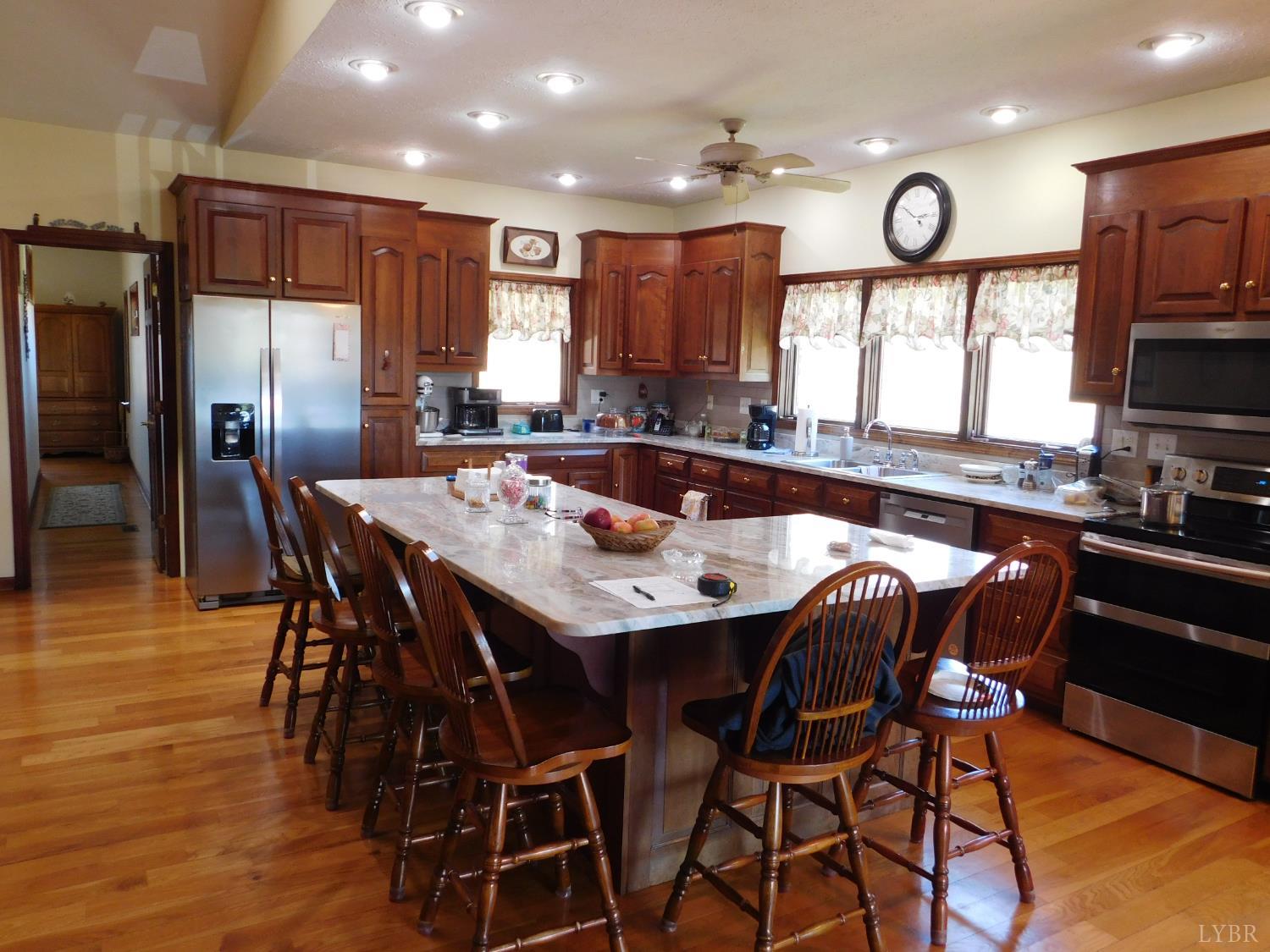 320 Ruth Drive Madison Heights, VA 24572 - Photo 24 of 60