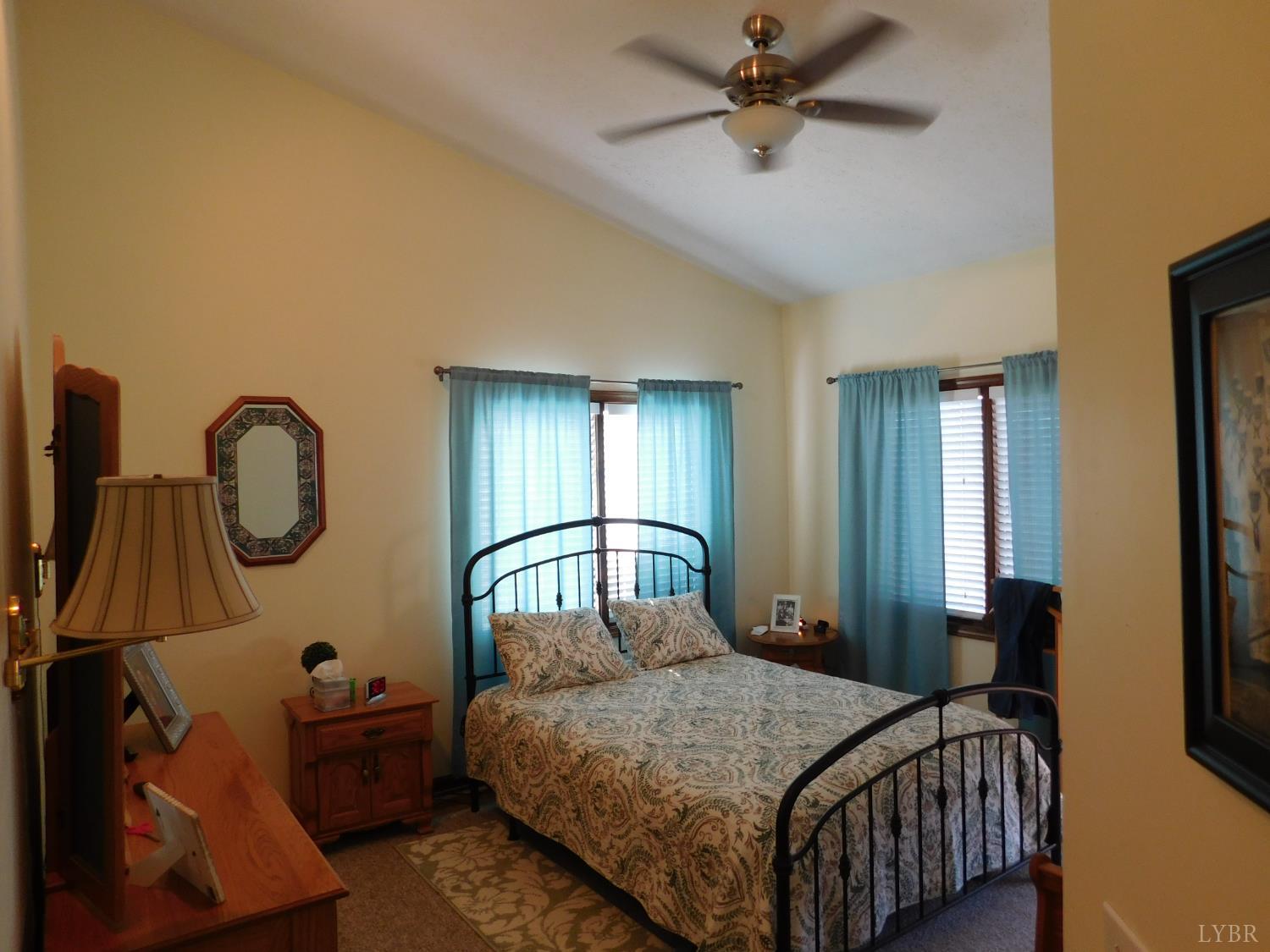 320 Ruth Drive Madison Heights, VA 24572 - Photo 37 of 60