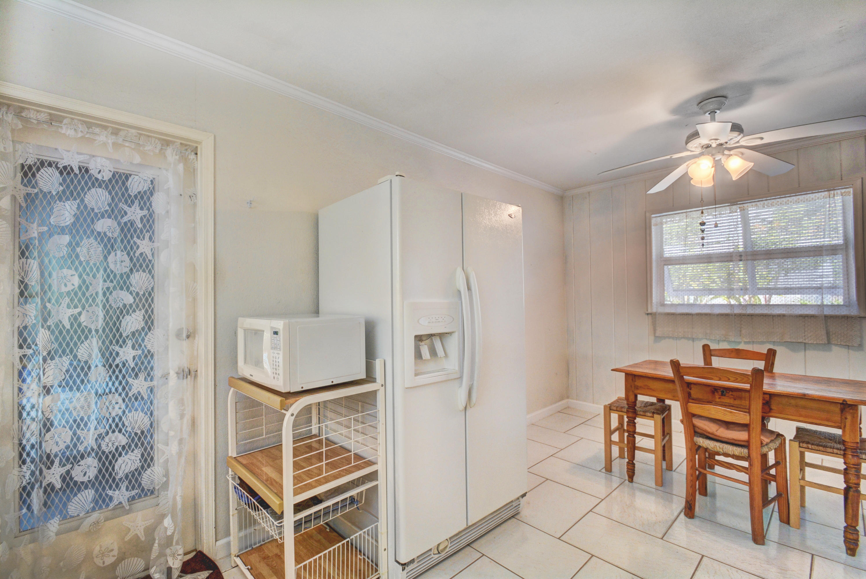 660 S Road Boynton Beach, FL 33435 - Photo 13 of 37 Kitchen