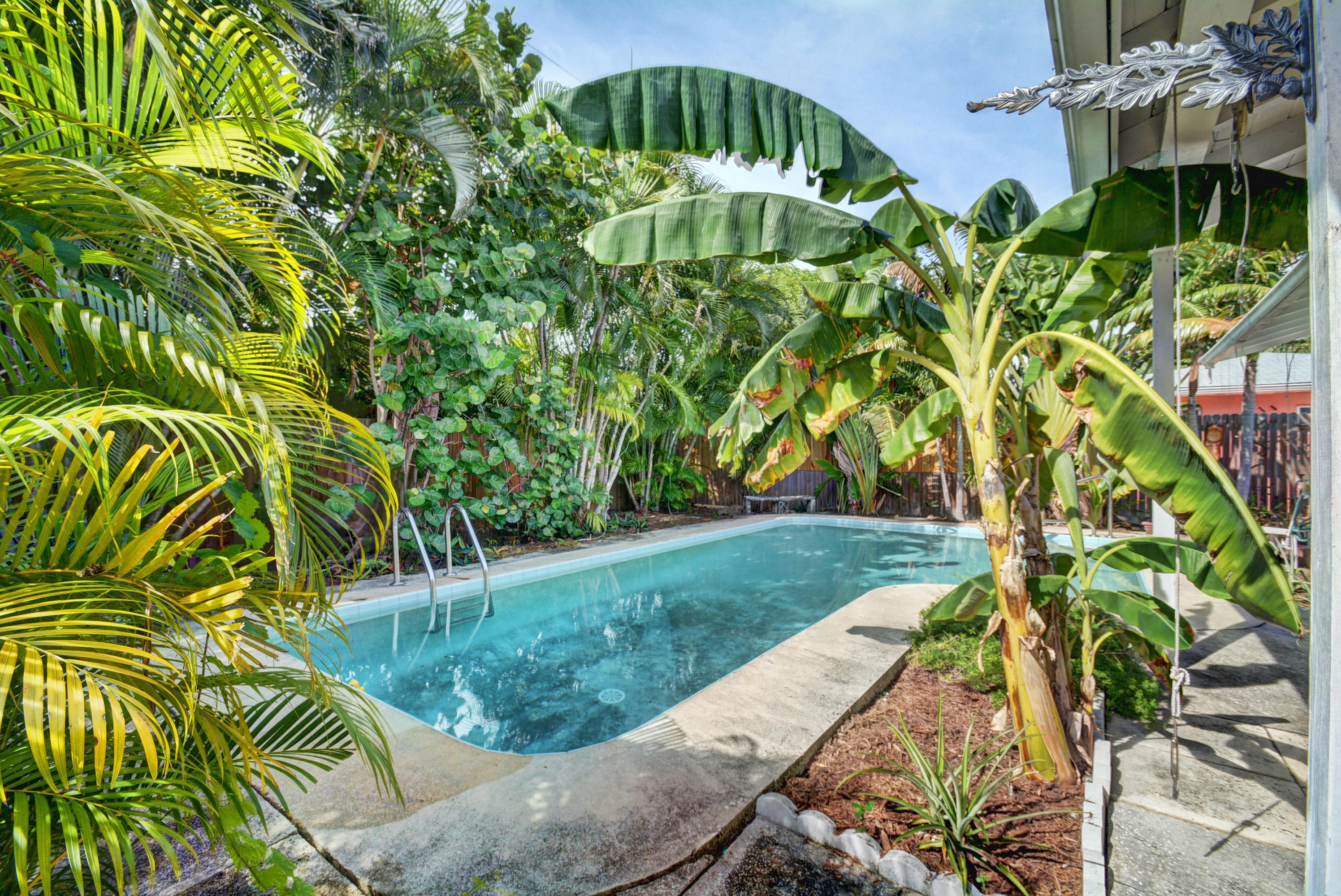 660 S Road Boynton Beach, FL 33435 - Photo 17 of 37 Pool