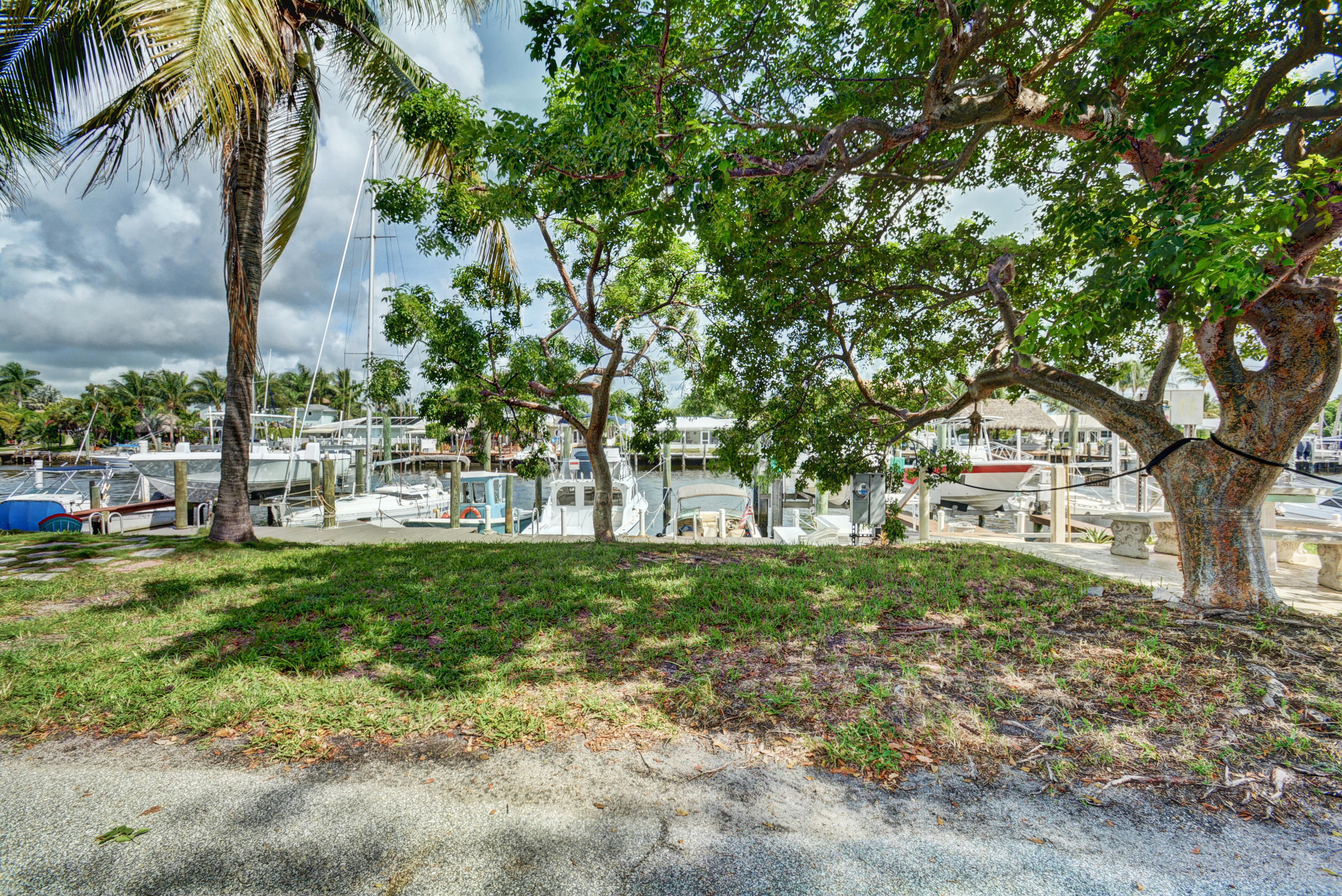 660 S Road Boynton Beach, FL 33435 - Photo 27 of 37 Dock