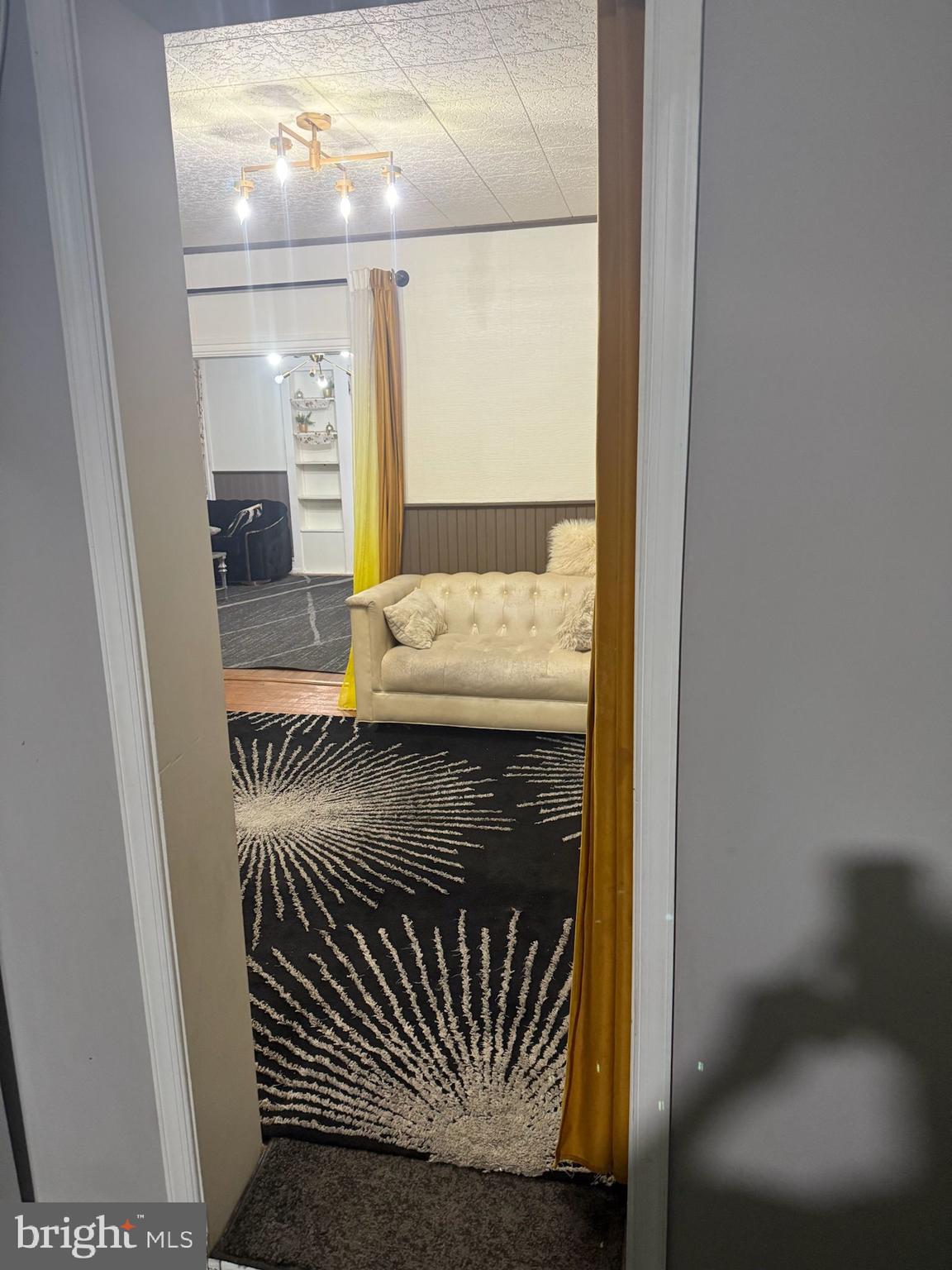 945 Cornwall Road Lebanon, PA 17042 - Photo 4 of 46