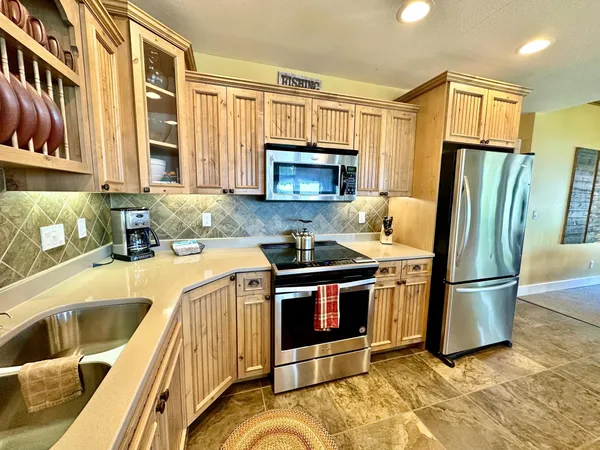 $165,000 | 6946 Beach View Lane Northwest, Unit 2103, Walker, MN 56484