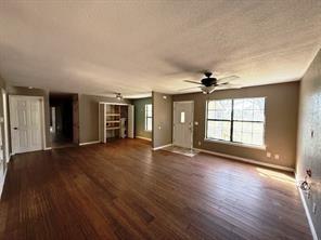 426 Gun Club Road Denison, TX 75021 - Photo 6 of 20 Den