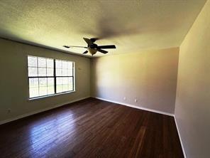 426 Gun Club Road Denison, TX 75021 - Photo 10 of 20 Guest bedroom