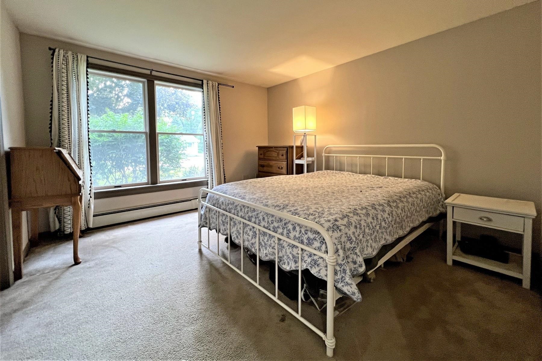 300 Flory Heights Rutland Town, VT 05736 - Photo 8 of 20