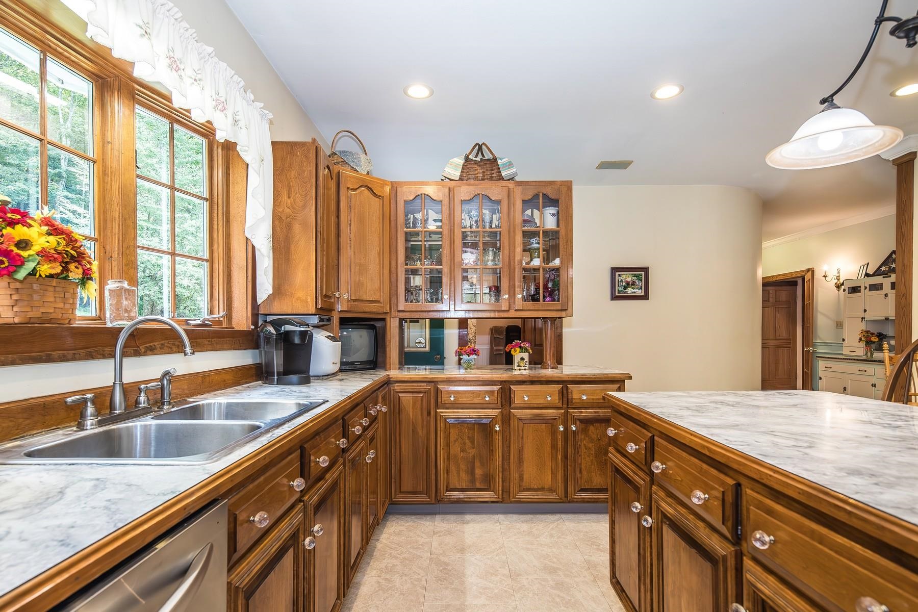 167 Wickham Lane Wallingford, VT 05773 - Photo 15 of 39