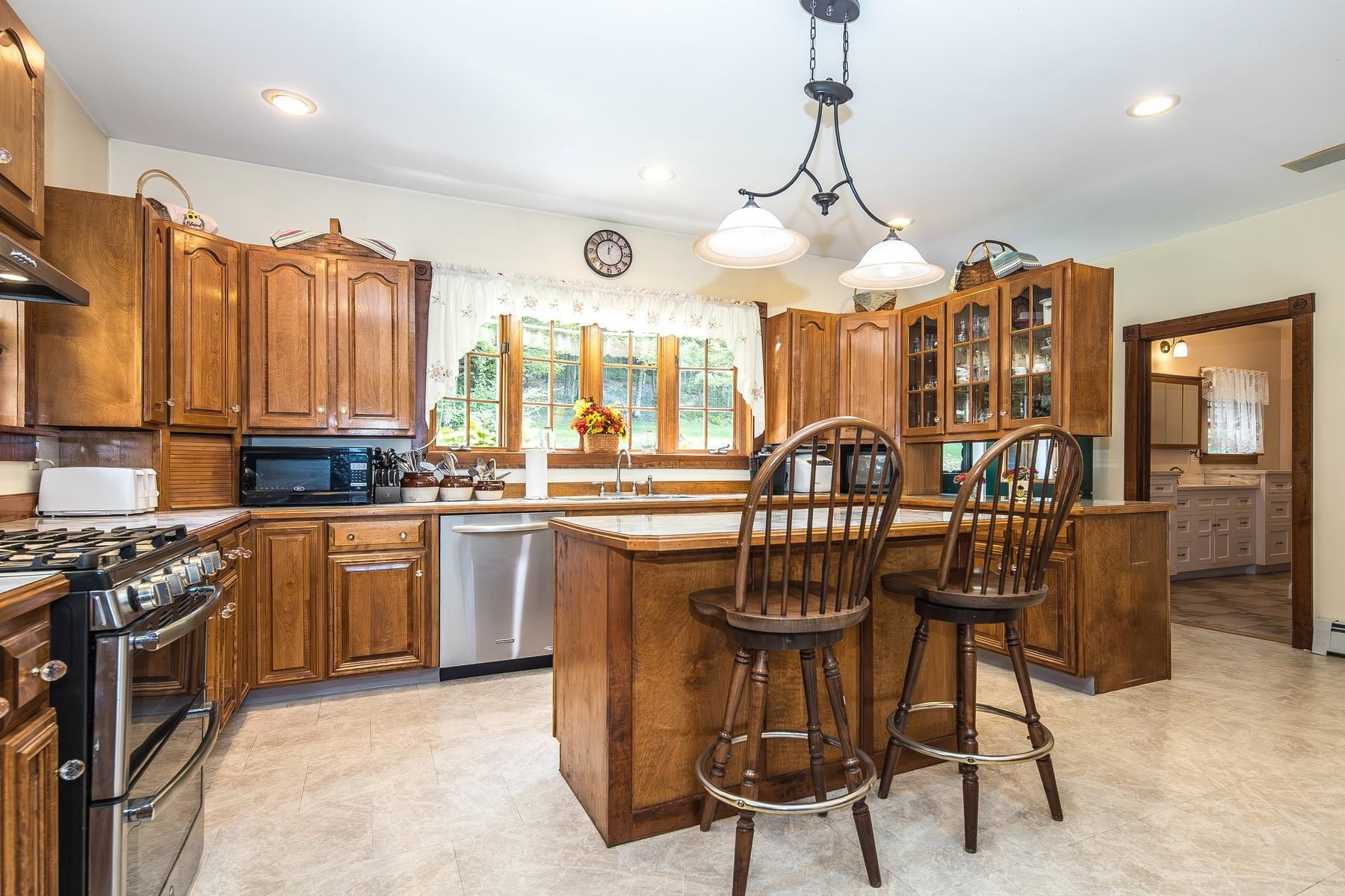 167 Wickham Lane Wallingford, VT 05773 - Photo 16 of 39
