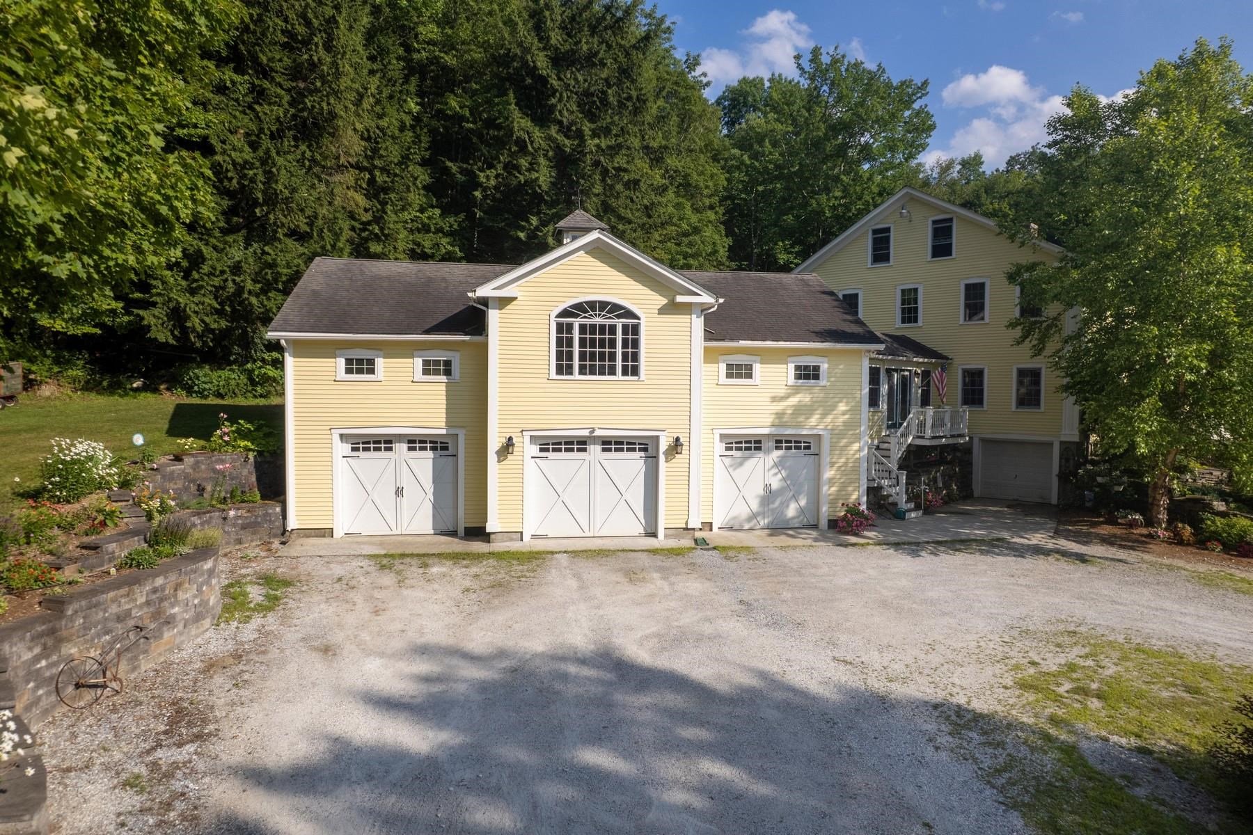 167 Wickham Lane Wallingford, VT 05773 - Photo 4 of 39