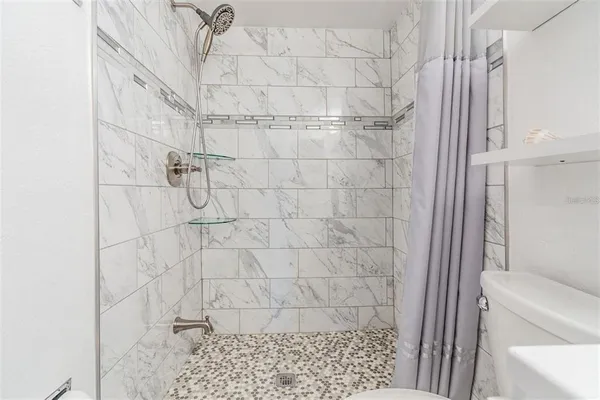 $1,600 | 2525 West Bay Drive, Unit B44, Belleair Bluffs, FL 33770