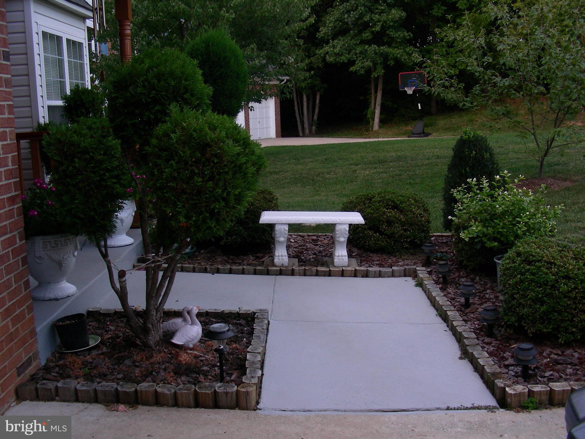 9422 Sandy Creek Road Fort Washington, MD 20744 - Photo 6 of 25 Exterior (Front)